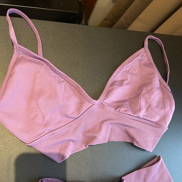 (3) B|Fit Amazing Workout Set Bundle - Picture 3 of 16